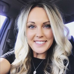 Meet your Posher, Brooke